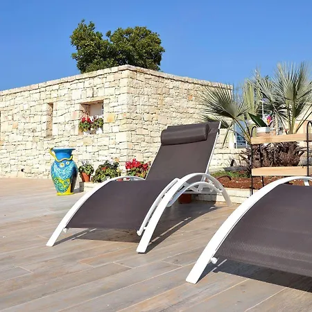Dimora Porto Contessa Guest house